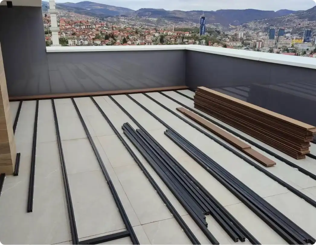 Finaliziranje postavljanja WPC podloge u Sarajevu